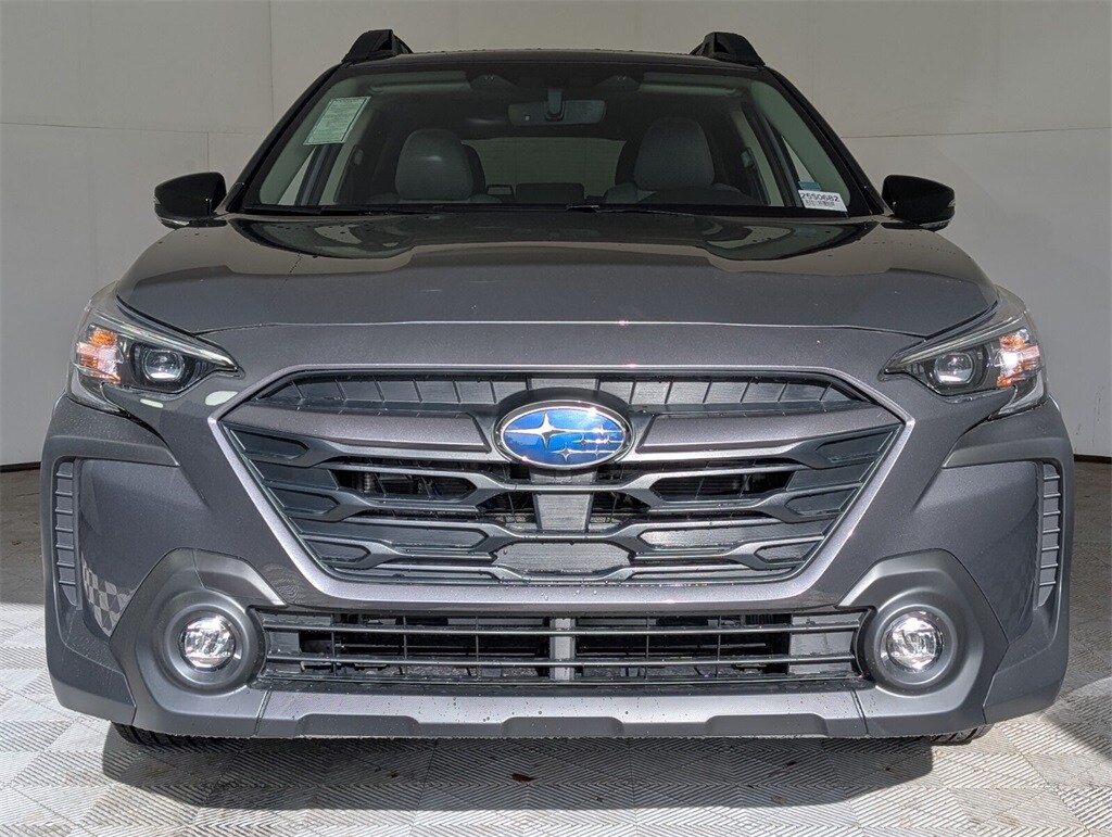 2025 Subaru Outback Premium photo 2