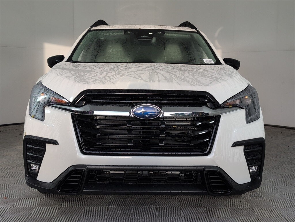 2025 Subaru Ascent Limited photo 2