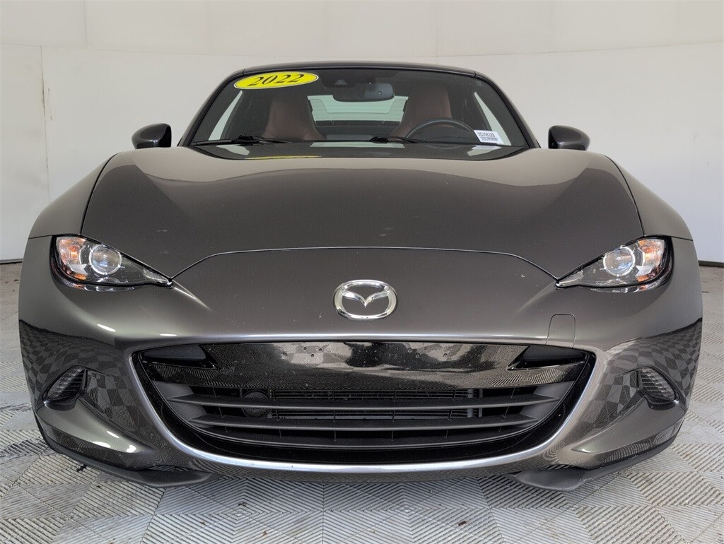 2022 Mazda MX-5 Miata Miata RF Grand Touring photo 2