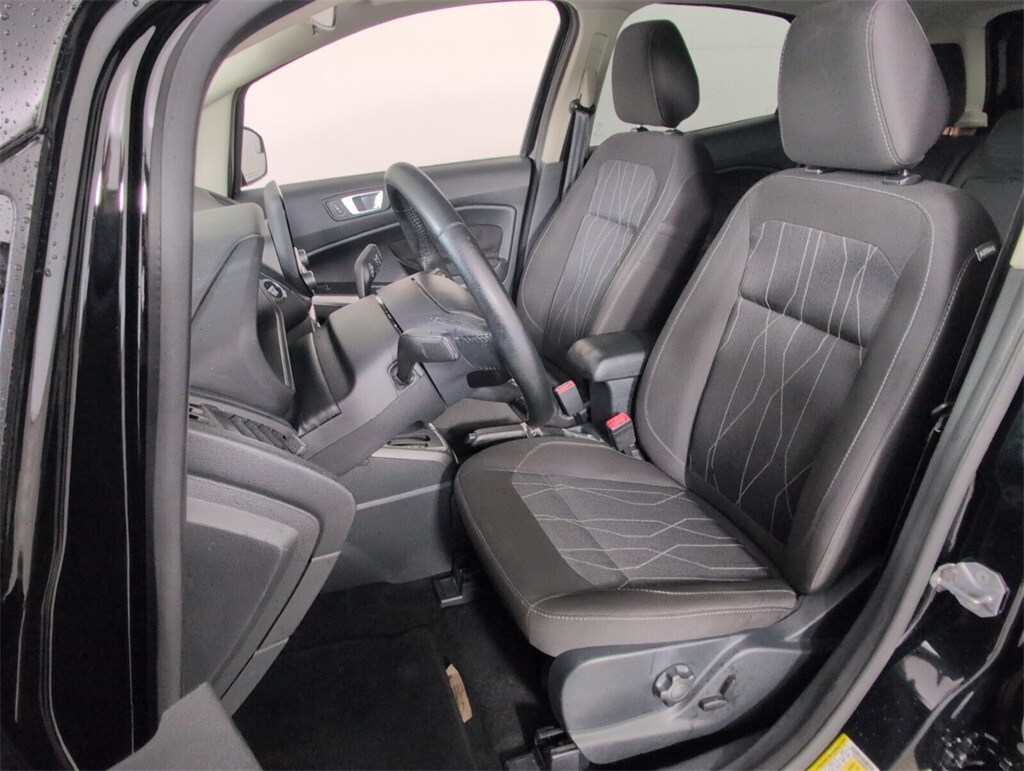 2019 Ford EcoSport SE photo 2