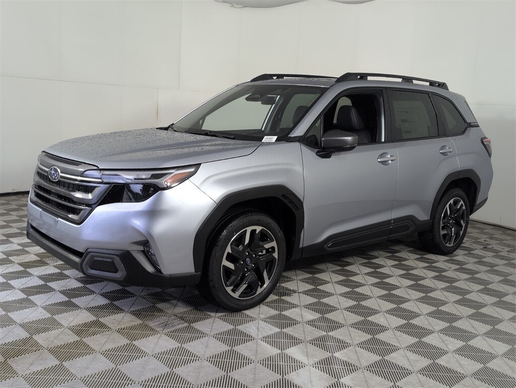 2025 Subaru Forester Limited photo 4