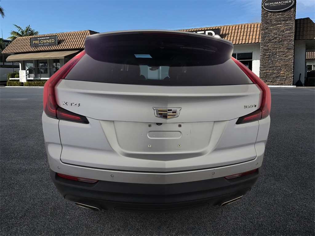 Used 2021 CADILLAC XT4 Luxury SUV