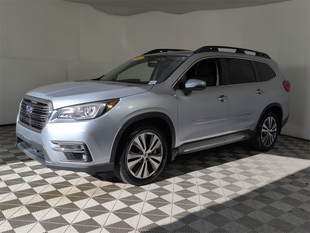 2019 Subaru Ascent Limited photo 3