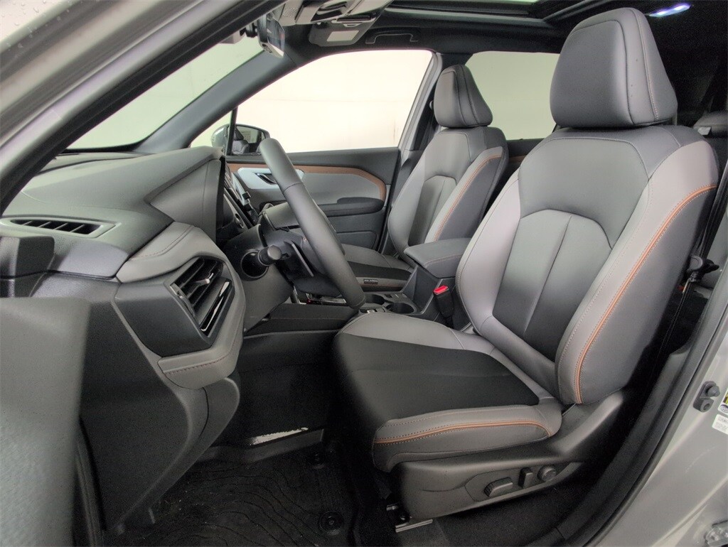 2025 Subaru Forester Sport photo 4