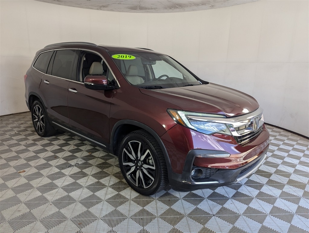 Used 2019 Honda Pilot Touring with VIN 5FNYF5H62KB006717 for sale in Delray Beach, FL