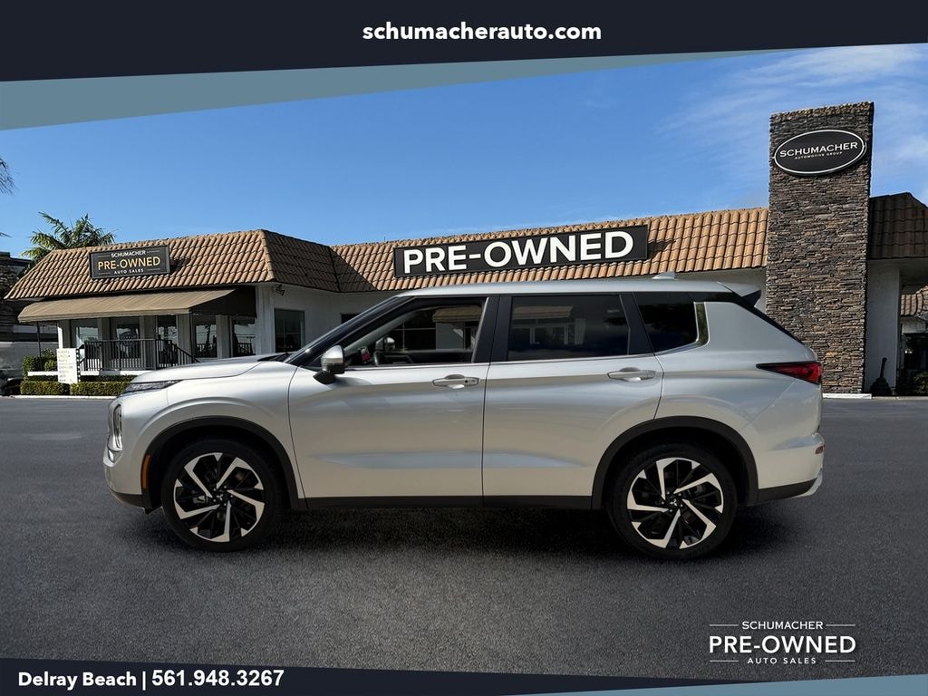 Used 2024 Mitsubishi Outlander SE SUV