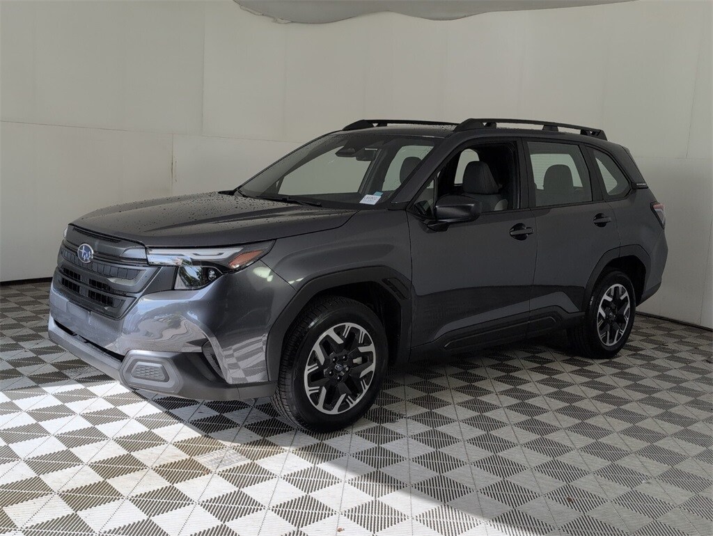 2025 Subaru Forester Base photo 4