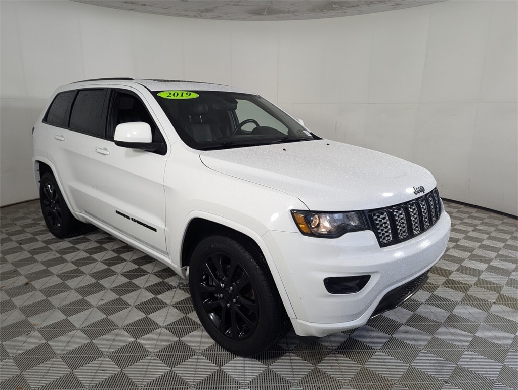 Used 2019 Jeep Grand Cherokee Altitude with VIN 1C4RJEAGXKC844268 for sale in Delray Beach, FL