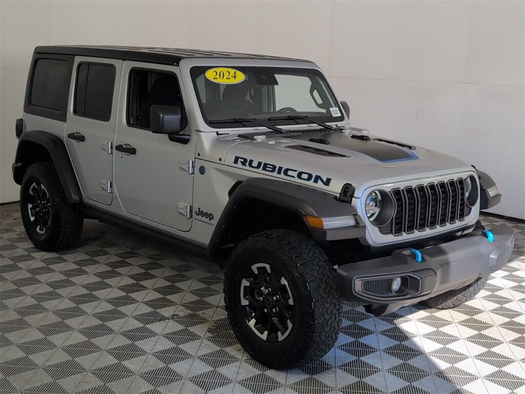 2024 Jeep Wrangler 4xe Rubicon photo 2