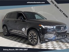 2020 Volvo XC90 T6 Momentum 7 Passenger SUV
