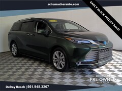 2024 Toyota Sienna Platinum 7 Passenger Van Passenger Van