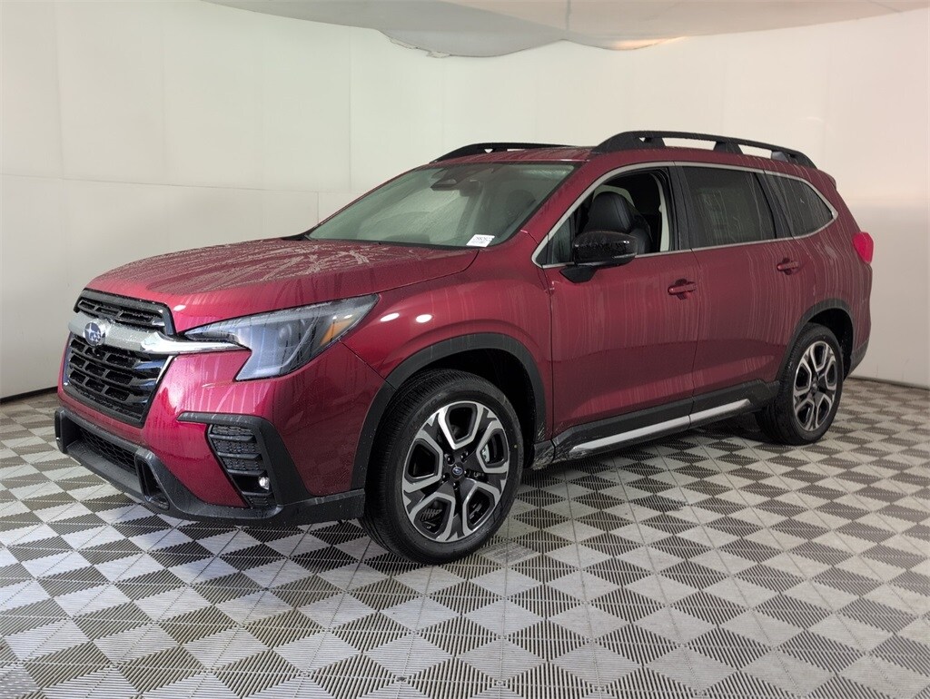 2025 Subaru Ascent Limited photo 3