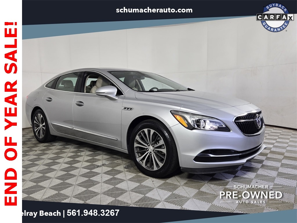 2017 Buick LaCrosse Essence's photo