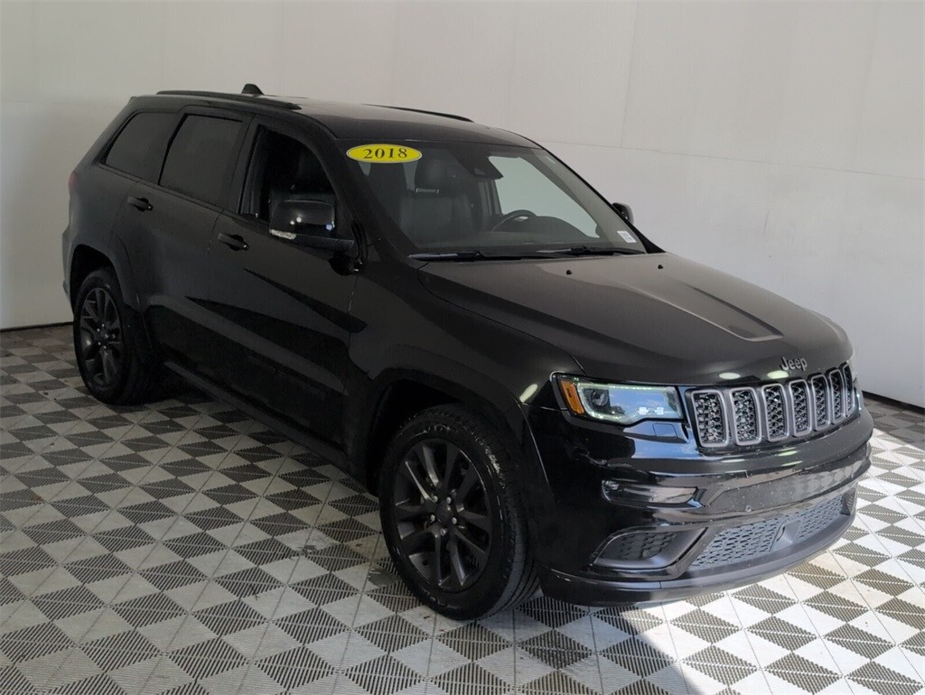 2018 Jeep Grand Cherokee Overland High Altitude photo 2