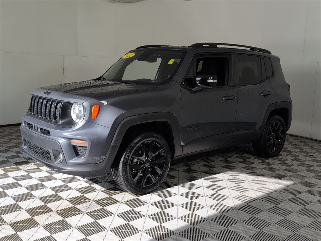 2022 Jeep Renegade Altitude photo 3