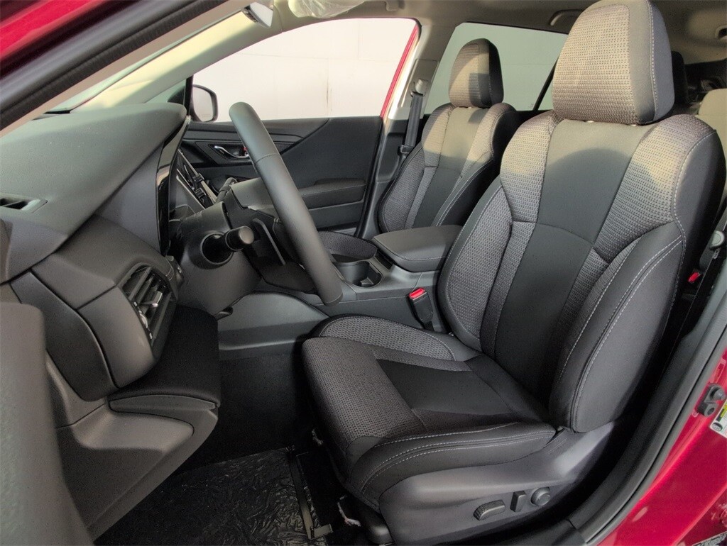 2025 Subaru Outback Premium photo 4