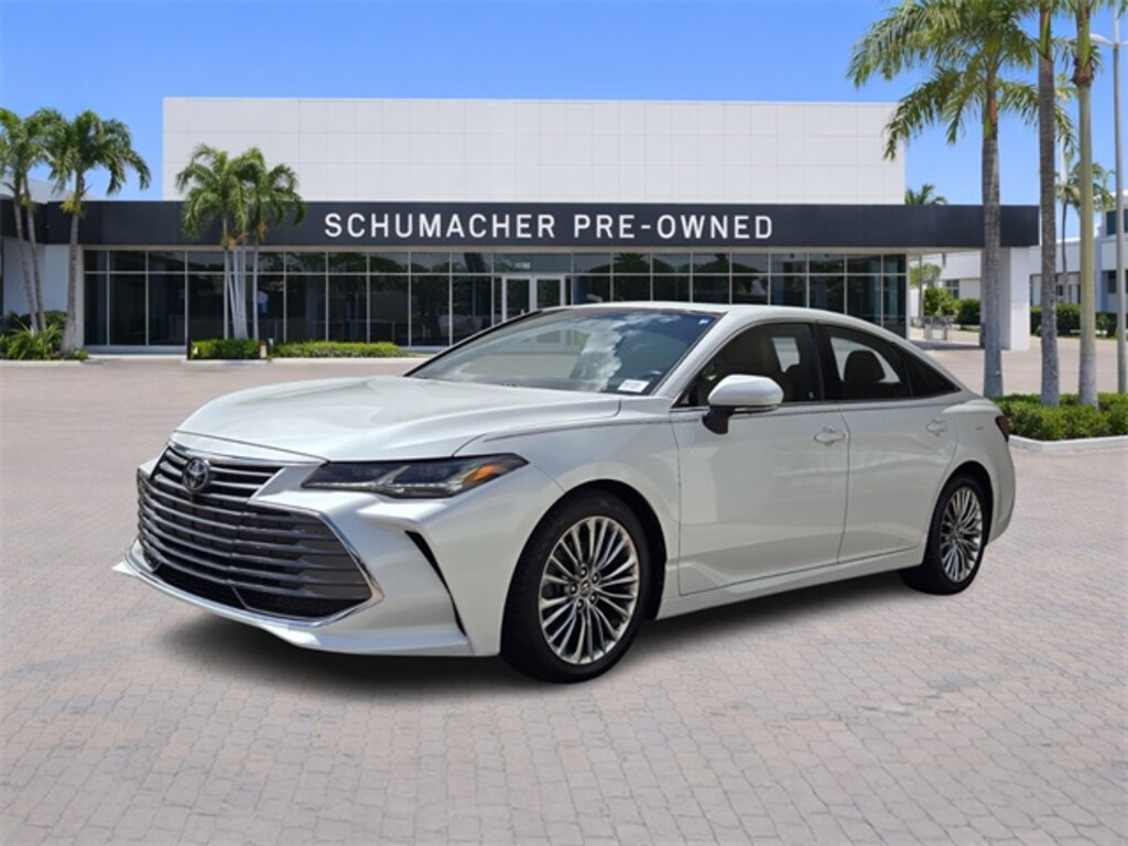 Used 2019 Toyota Avalon XLE Sedan
