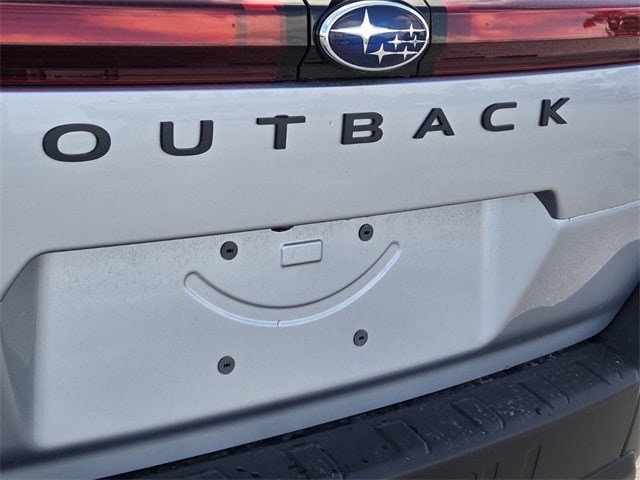 2026 Subaru Outback Limited - Photo 9