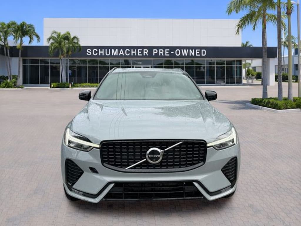 Used 2024 Volvo XC60 B5 Ultimate Dark Theme SUV
