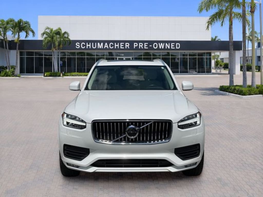 Used 2021 Volvo XC90 T5 Momentum SUV