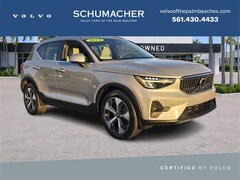 2023 Volvo XC40 B4 Plus Bright Theme SUV