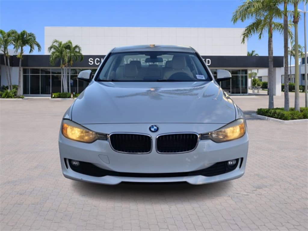 Used 2015 BMW 3 Series 320i Sedan