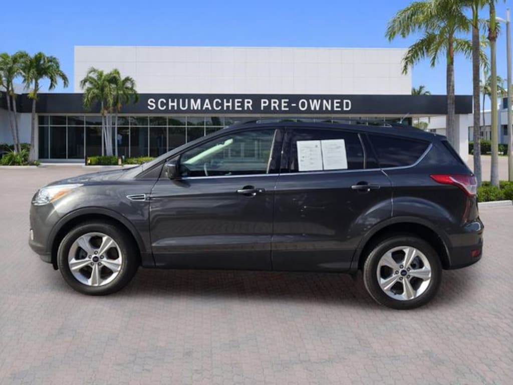 Used 2016 Ford Escape SE SUV