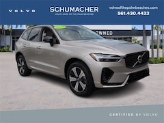 2025 Volvo XC60 Plug-In Hybrid T8 Core SUV