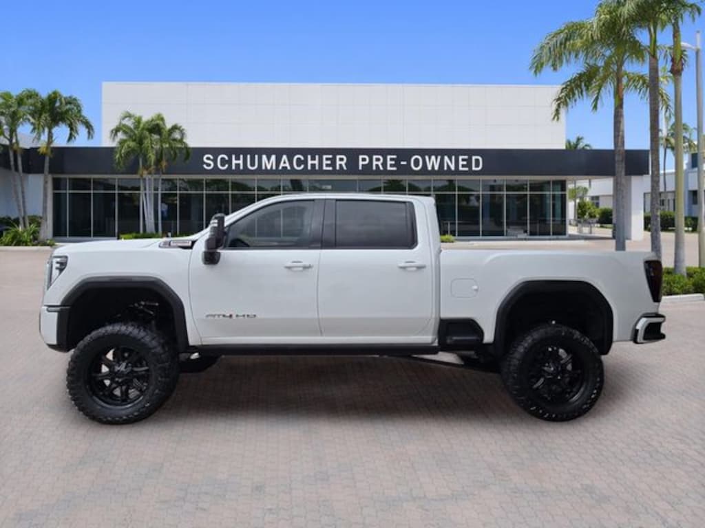Used 2024 GMC Sierra 2500HD AT4 Truck