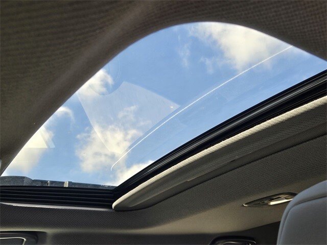 2026 Subaru Outback Limited - Photo 14
