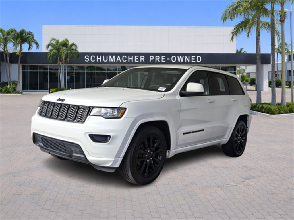 Used 2019 Jeep Grand Cherokee Laredo SUV