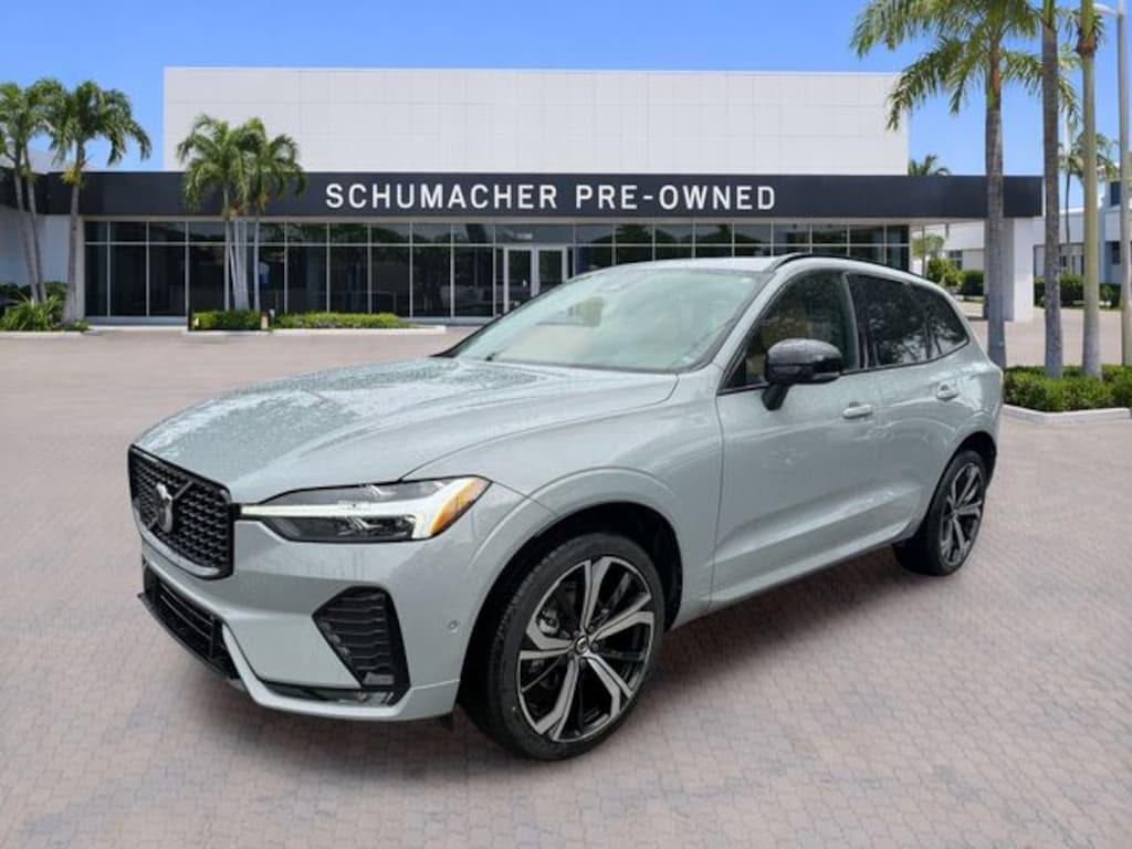 Used 2024 Volvo XC60 B5 Ultimate Dark Theme SUV
