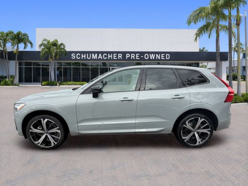 Used 2024 Volvo XC60 B5 Ultimate Dark Theme SUV