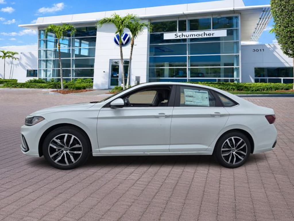 New 2026 Volkswagen Jetta 1.5T SE Sedan