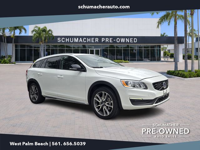 2018 Volvo V60 Base