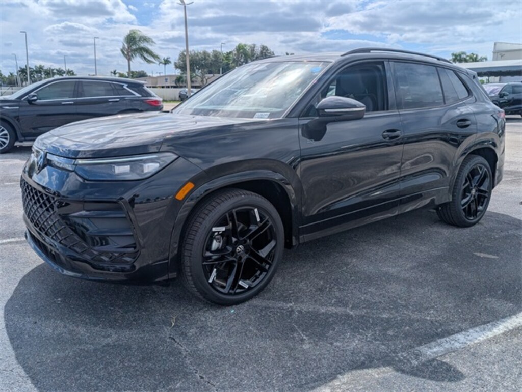 New 2026 Volkswagen Tiguan 2.0T SE SUV