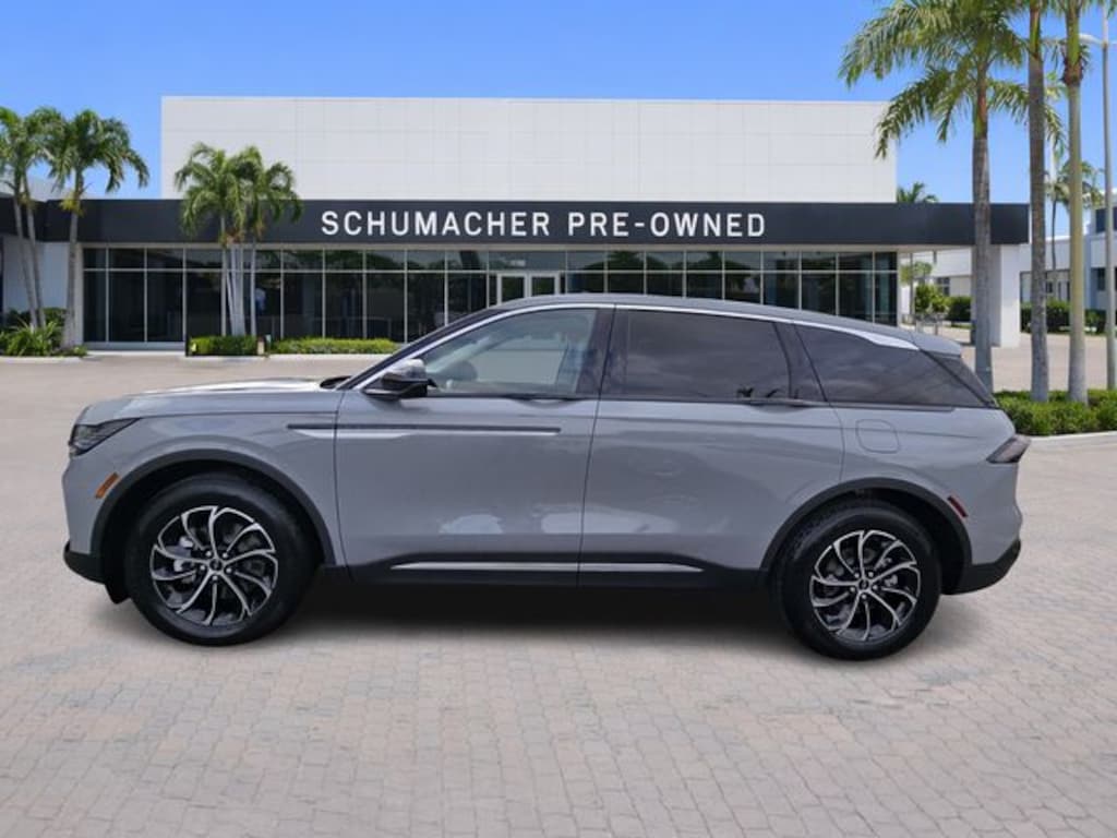 Used 2026 Lincoln Nautilus Premiere SUV