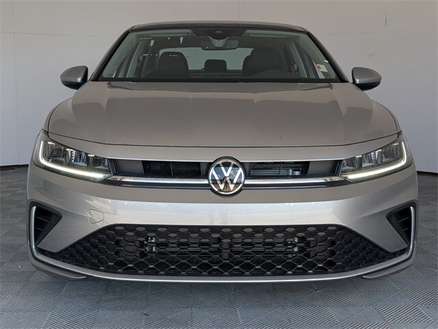 2025 Volkswagen Jetta 1.5T SE photo 2