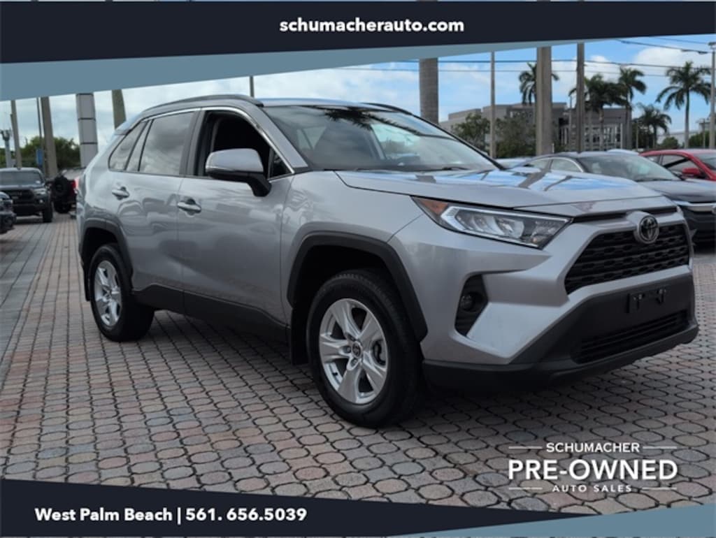 Used 2021 Toyota RAV4 XLE SUV