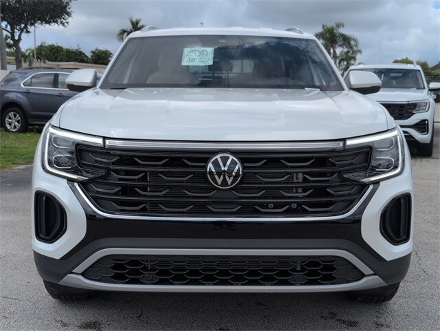 2026 Volkswagen Atlas Cross Sport SE photo 3