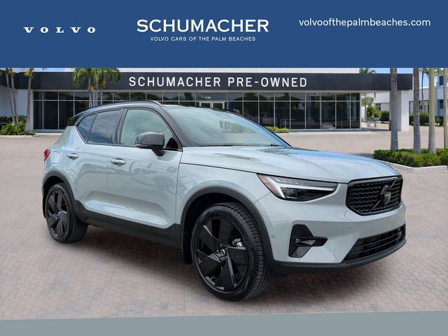 2026 Volvo XC40