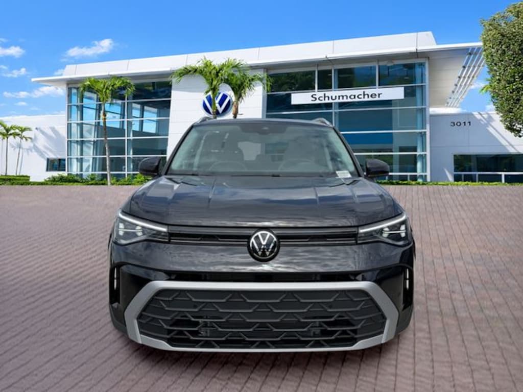 New 2026 Volkswagen Taos 1.5T SE SUV