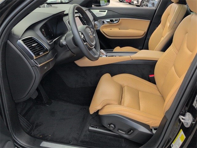 2024 Volvo XC90 Ultimate photo 3
