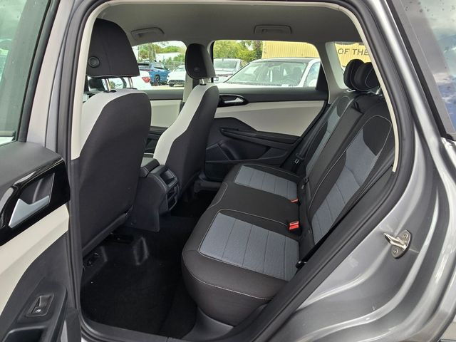 2026 Volkswagen Taos S - Photo 13