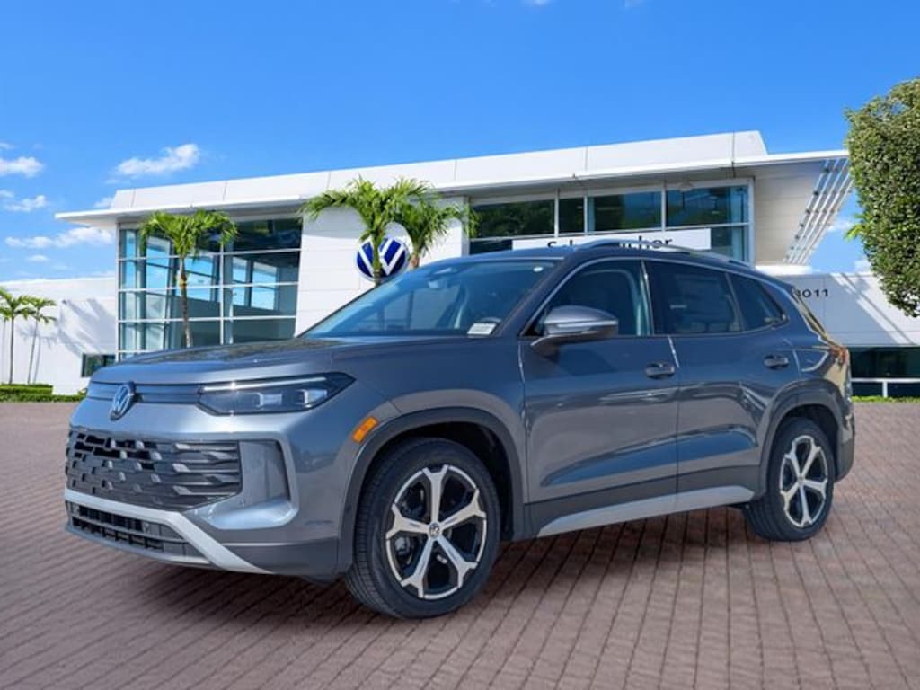 New 2026 Volkswagen Tiguan 2.0T SE SUV