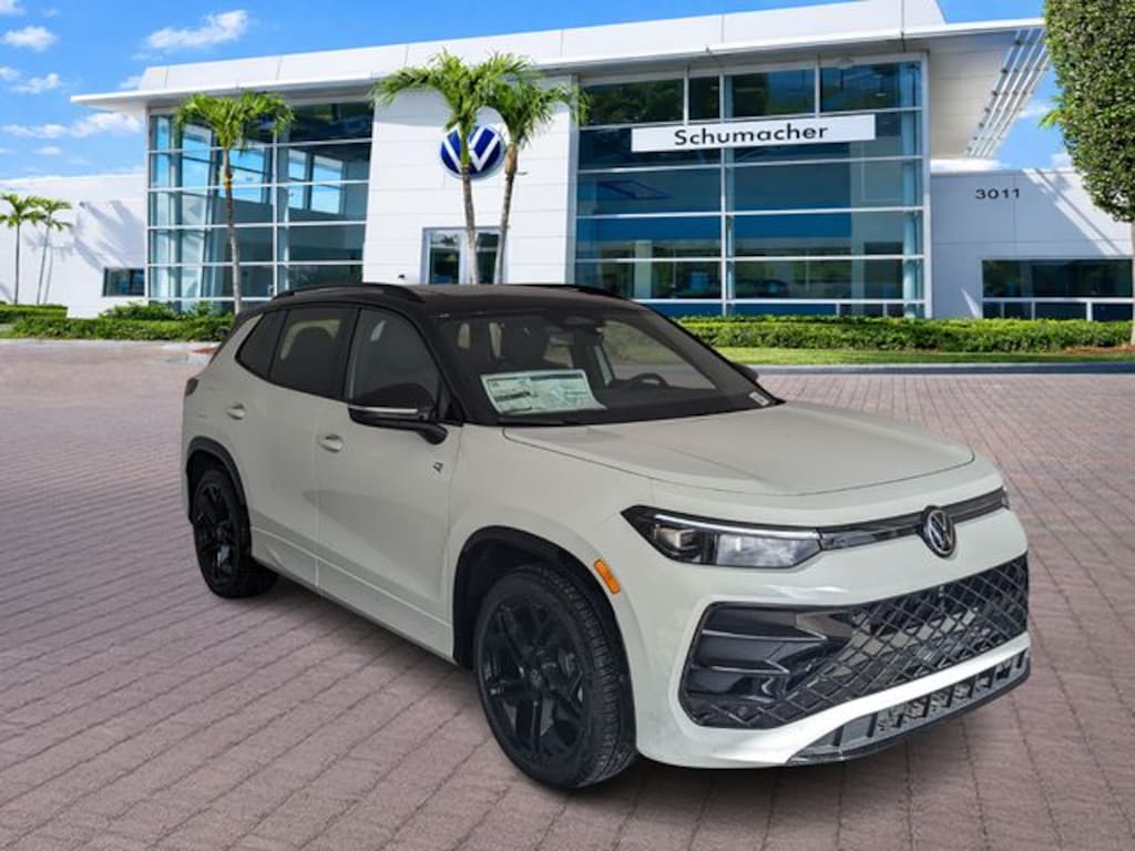 New 2026 Volkswagen Tiguan 2.0T SE R-Line Black SUV