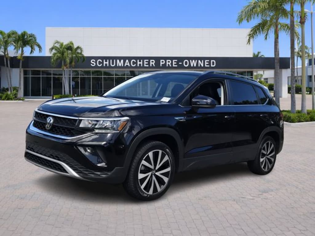 Certified 2024 Volkswagen Taos 1.5T SE SUV