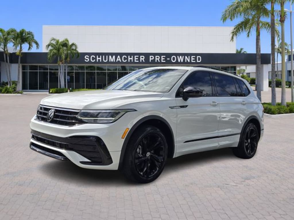 Certified 2023 Volkswagen Tiguan 2.0T SE R-Line Black SUV
