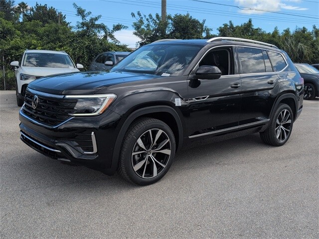 2026 Volkswagen Atlas SEL Premium R-Line photo 3