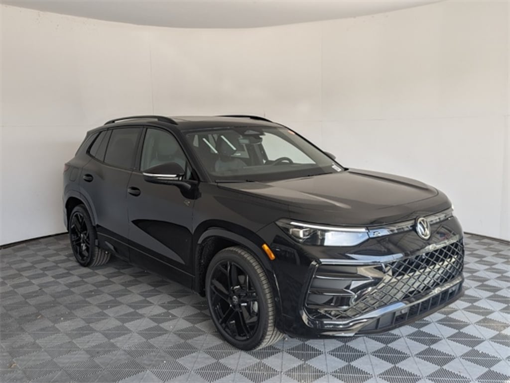 New 2026 Volkswagen Tiguan 2.0T SE SUV